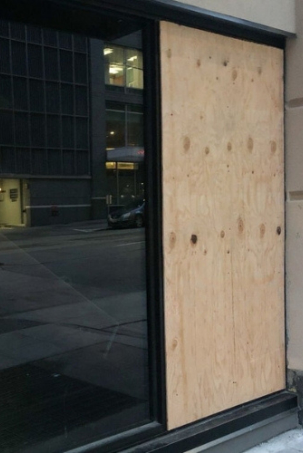 Seattle Window Board Up